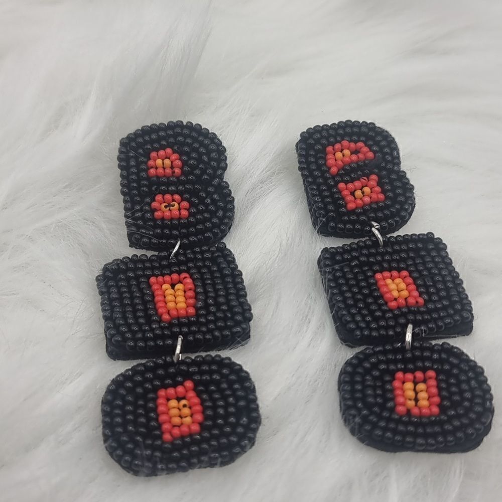 New BOO ricebead seedbead Halloween earrings